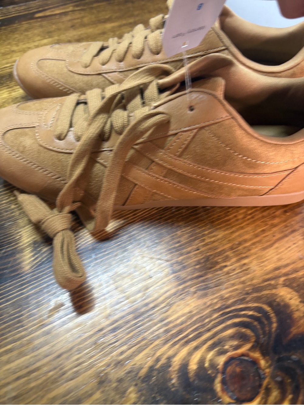 Time and tru brown sneakers size 8 - Picture 2 of 7